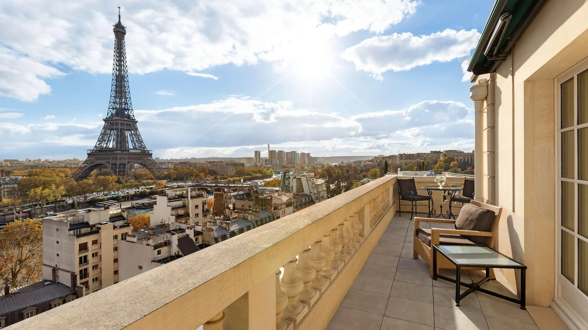 Hotel Shangri-la 5*
